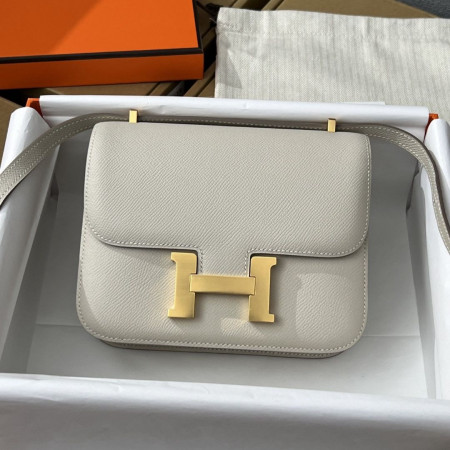 에르메스 콘스탄스 19（Hermès Constance）