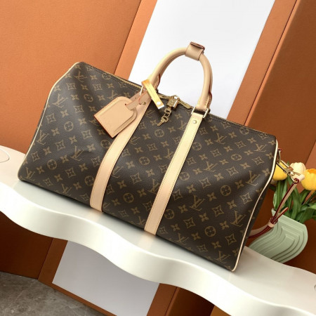 루이비통의 키폴 반둘리에 45(Keepall Bandoulière 45)