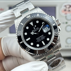 로렉스 서브마리너(Submariner) 126610 — 41mm 블랙