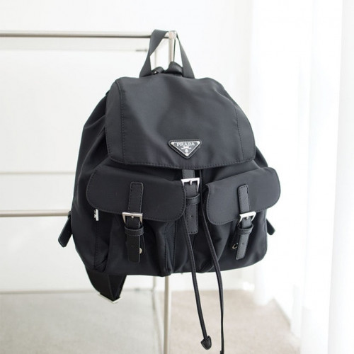 프라다 리나일론 백팩 신상#8961