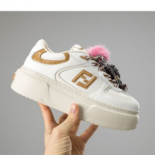팬디 [FENDI] 수입프리미엄급 펜디 매치 화이트 가죽 로우탑 플랫폼 참 슈즈 #12045