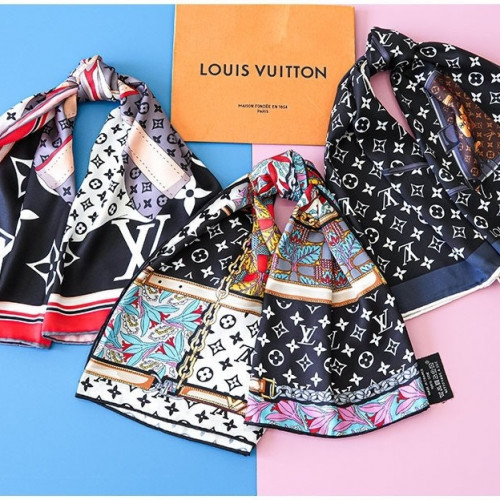 [LOUIS VUITTON] 루이비통 체인 벨트 백 모노그램 실크 스퀘어 스카프 #12193