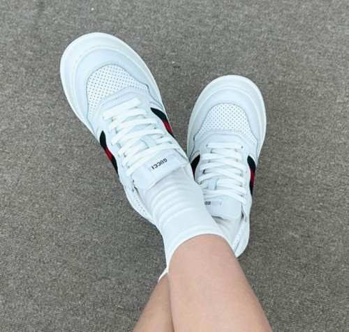 구찌 [GUCCI] 수입프리미엄급 웹(WED) 레더 디테일 스니커즈 #1120