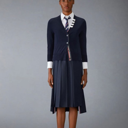 톰브라운 사선 저지 스티치 V넥 가디건 네이비