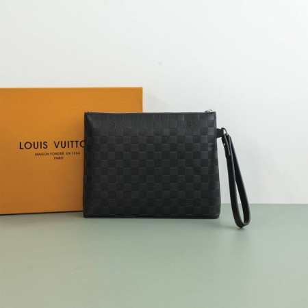 루이비통 [Louis Vuitton] 테이크오프 파우치 블랙 #12746