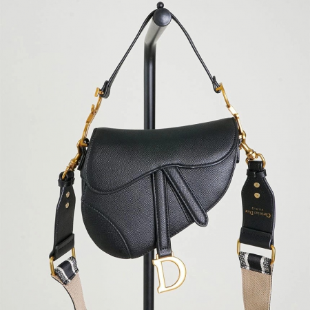 크리스찬 디올 Saddle 미니 스트랩 백